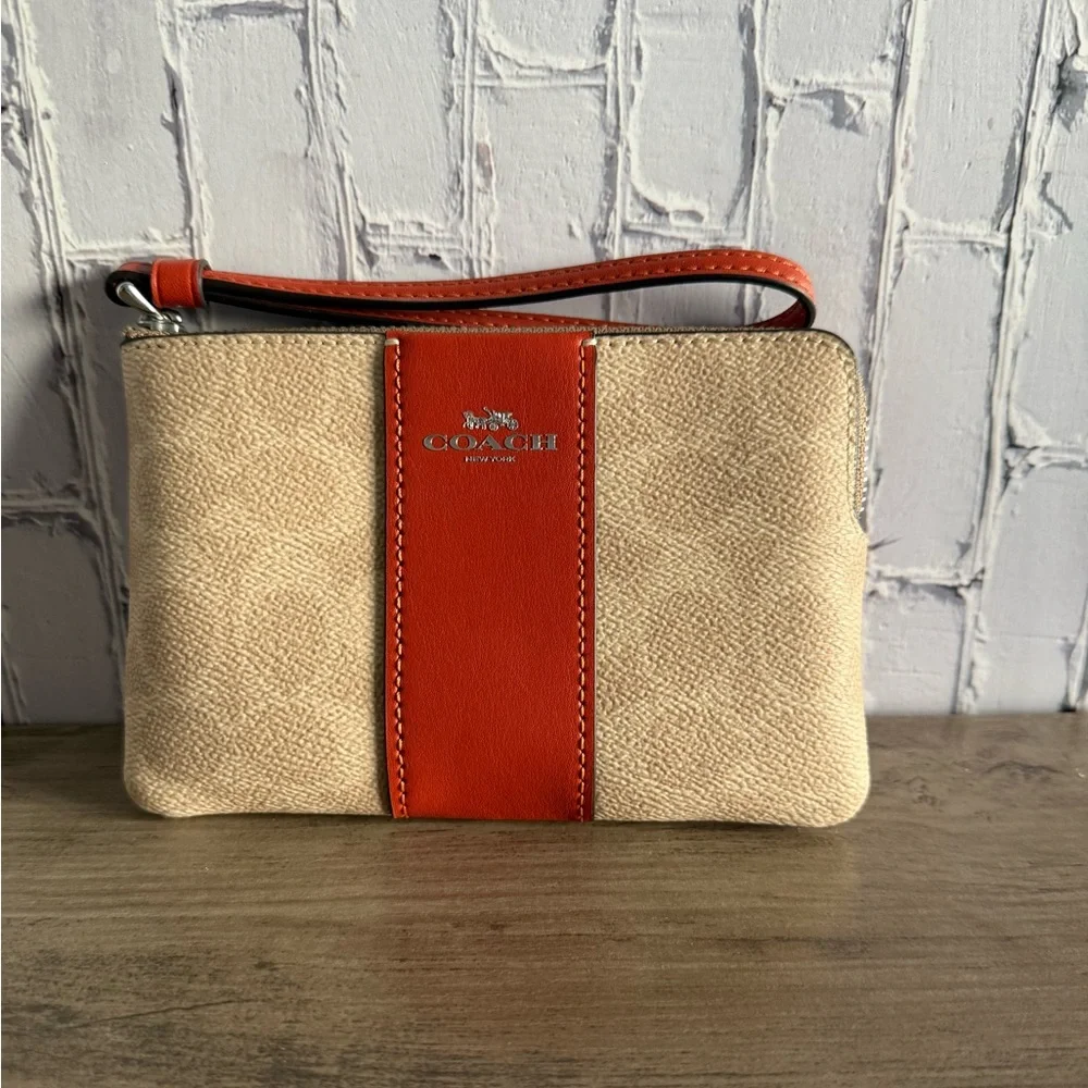 NWT Coach Corner Zip Wristlet Canvas With Stripe orange/silver small pouch CW854